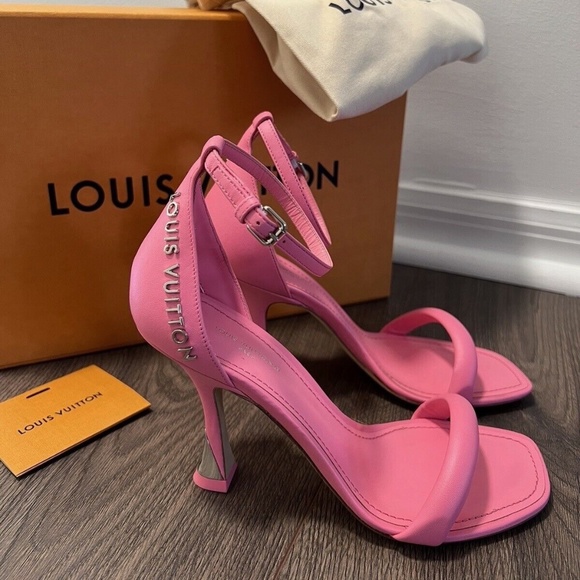 Louis Vuitton Sparkle Leather Sandal Heels Metal Silver Logo Pink - Size 7 - Picture 1 of 9